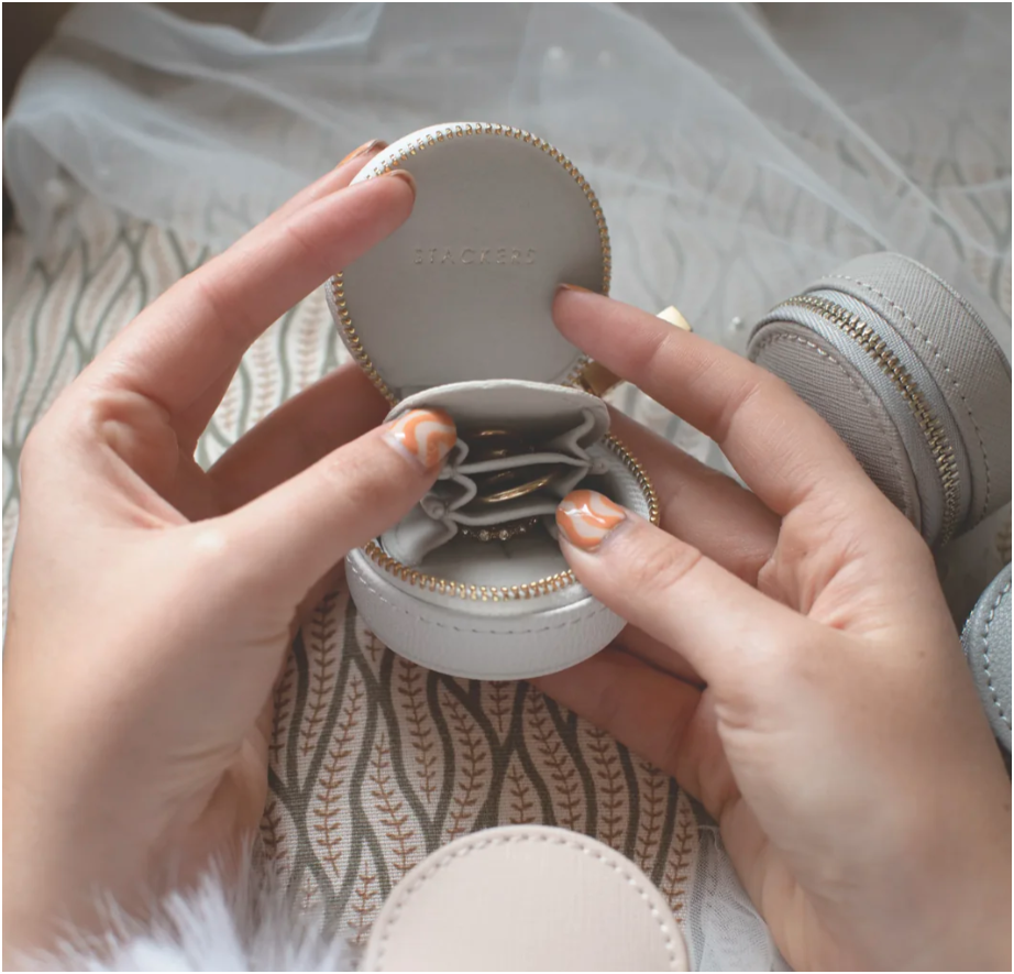 Oyster Travel Jewellery Box